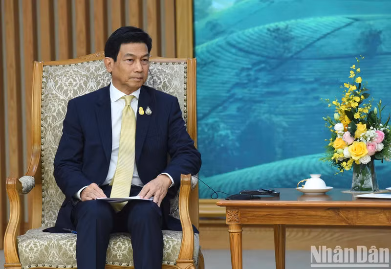 El vice primer ministro y canciller de Tailandia, Parnpree Bahiddha-Nukara.