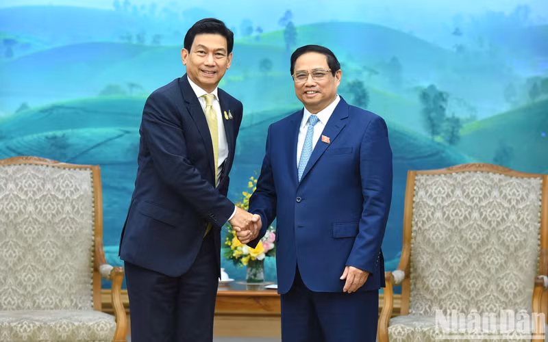 El jefe de Gobierno vietnamita se reúne con el vice primer ministro y canciller de Tailandia.
