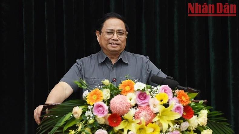 El primer ministro de Vietnam, Pham Minh Chinh, interviene en la reunión. (Fotografía: Nhan Dan)