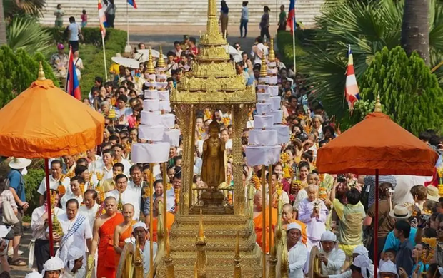 En el festival Bunpimay de Laos. (Fotografía: VNA)