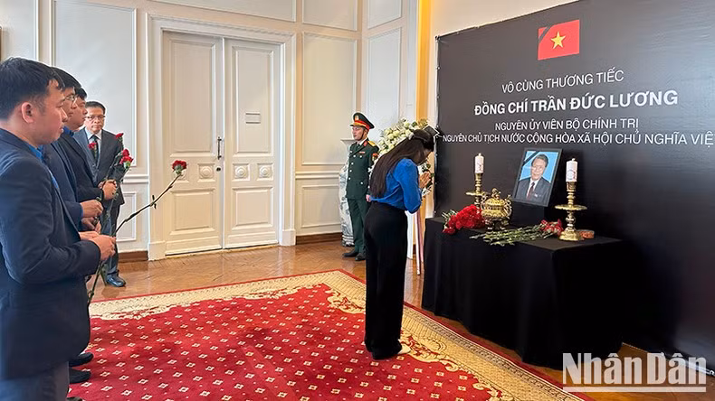 Una delegada de la instancia de la Unión de Jóvenes Comunistas Ho Chi Minh en Rusia.