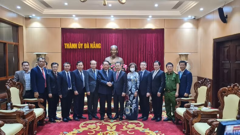 Delegados a la cita. (Fotografía: Nhan Dan)