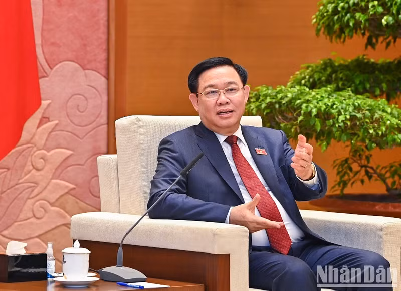 [Foto] Presidente del Parlamento vietnamita recibe a vicetitular de la cámara baja checa ảnh 6