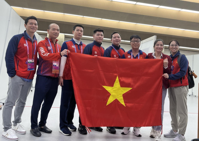 El 25 de septiembre, la delegación de Vietnam ganó la primera medalla de plata. (Fotografía: VNA)