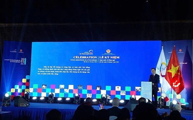 El vicecanciller vietnamita Do Hung Viet interviene en la cita. (Fotografía: VNA)