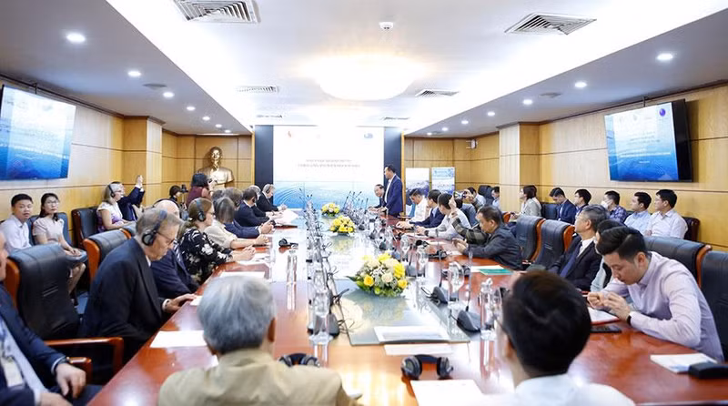 En el evento. (Fotografía: hanoimoi.com.vn)