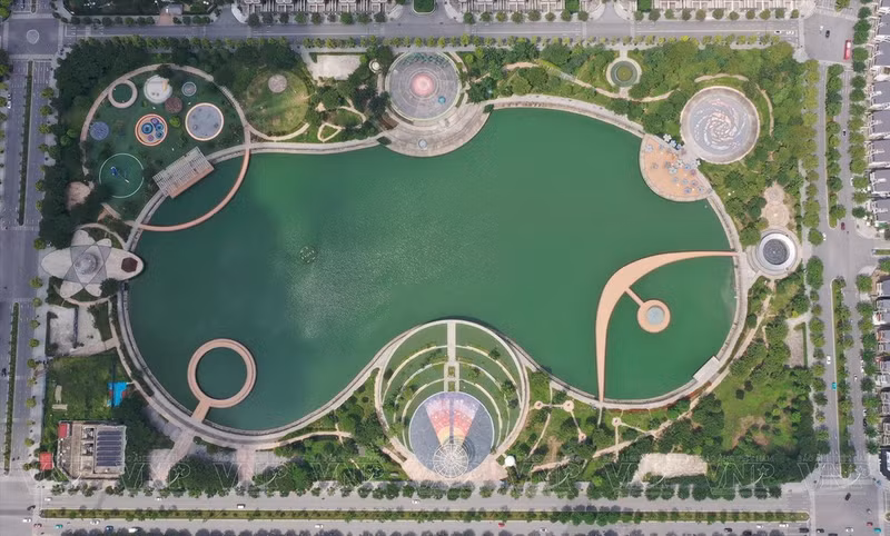 El punto central del Parque Astronómico es el lago Bach Hop Thuy, de seis hectáreas.