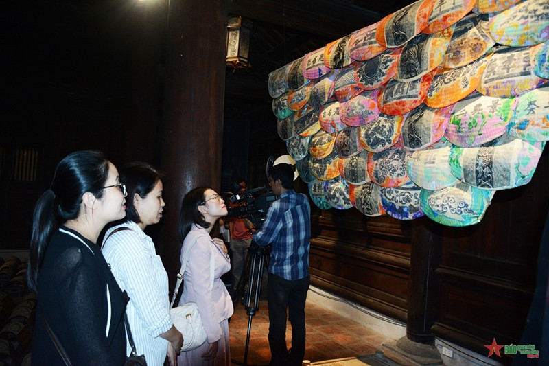En la muestra. (Fotografía: qdnd.vn)
