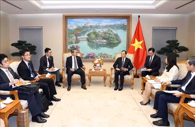 En la reunión. (Fotografía: VNA)