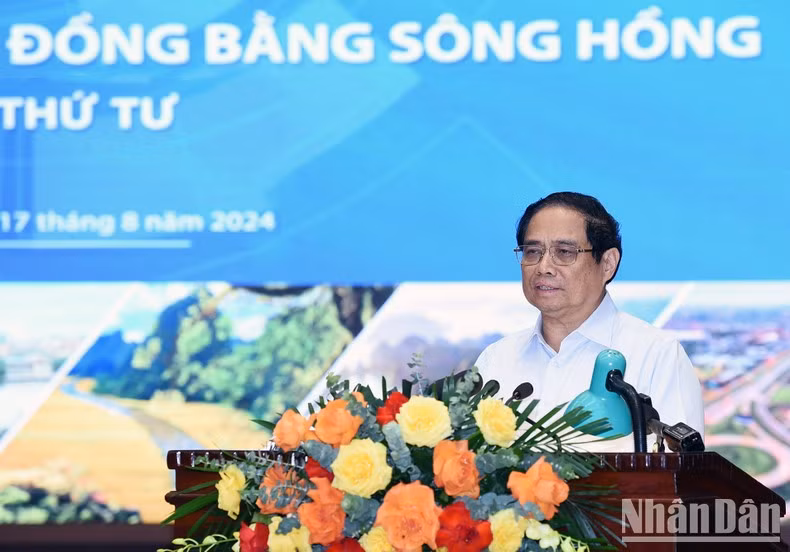 El primer ministro de Vietnam, Pham Minh Chinh, habla en el evento. (Fotografía: Nhan Dan)