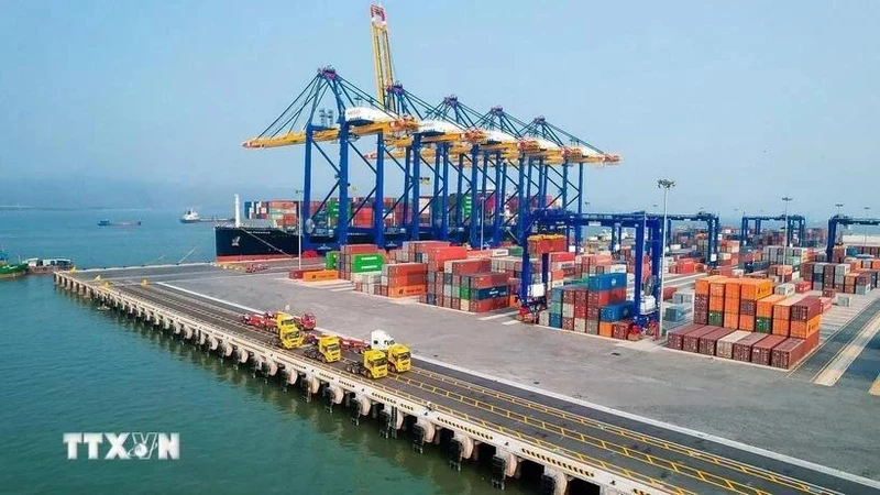 El puerto de Lach Huyen, en la ciudad vietnamita de Hai Phong. (Fotografía: VNA)