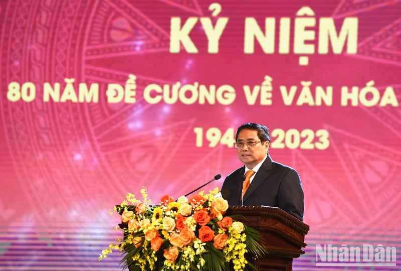 El primer ministro de Vietnam, Pham Minh Chinh, interviene en el evento. (Fotografía: Nhan Dan)