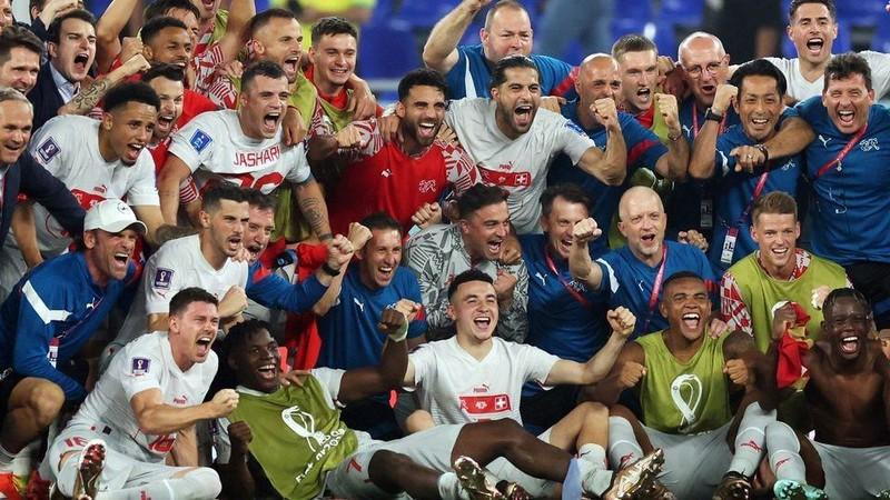 Suiza gana por tercera vez consecutiva un boleto a los octavos del Mundial. (Fotografía: Reuters)