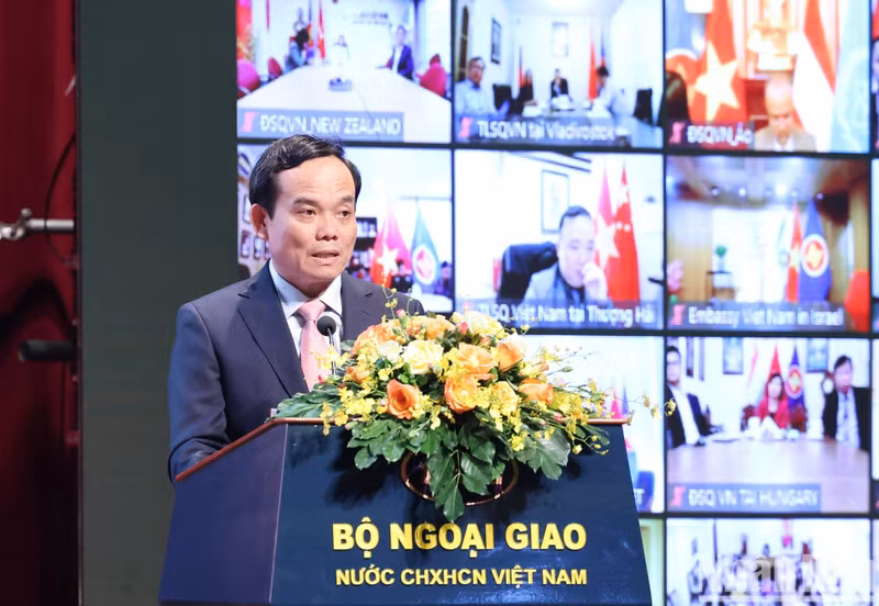 El vicepremier Tran Luu Quang.