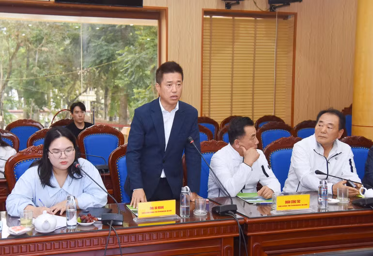 Do Huijae, presidente del condado de Seongju (provincia de Gyeongsangbuk-do, Corea del Sur), habla en el evento.