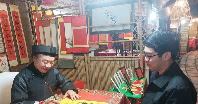 Inauguran Festival de Caligrafía en Van Mieu- Quoc Tu Giam 