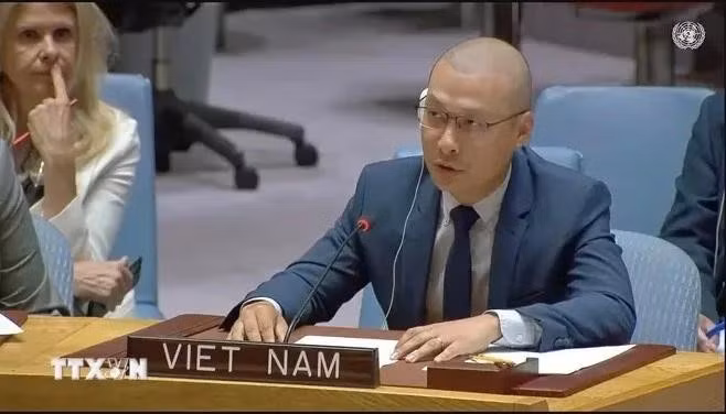 El ministro consejero Nguyen Hoang Nguyen, subjefe de la delegación permanente de Vietnam ante la ONU. (Fuente: VNA)