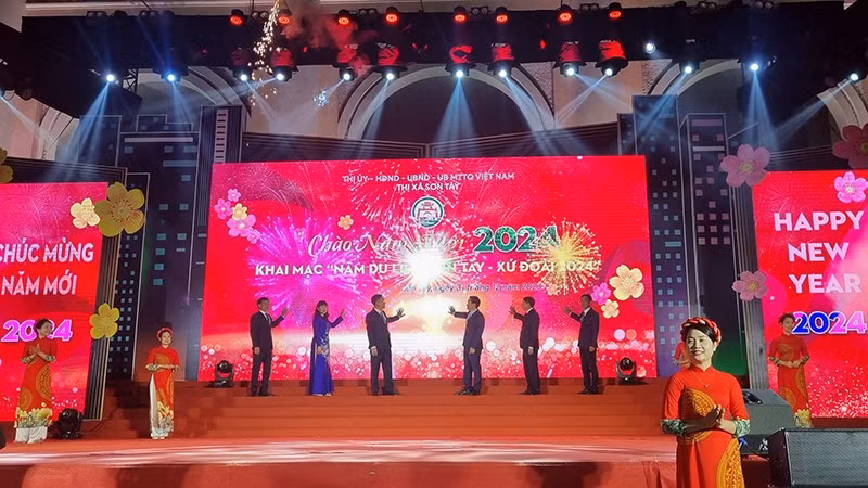 Pueblo de Hanói por impulsar el turismo 