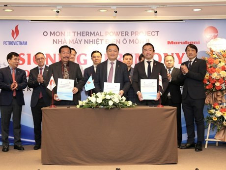 Acto de rúbrica (Foto: petrovietnam.petrotimes.vn)