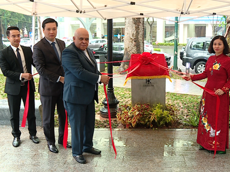 En la celebración de reinauguración del parque-jardín Tao Dan (Fuente: VNA)