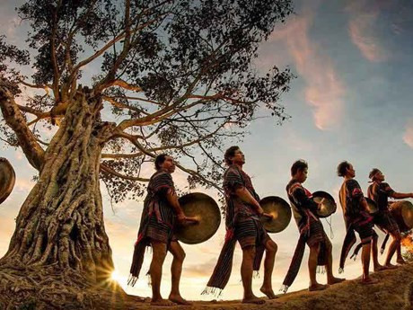 Espacio de la cultura del gong de las minorías étnicas en la provincia de Kon Tum. (Foto: www.bandantoc.kontum.gov.vn)
