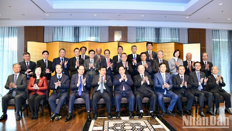 Premier vietnamita recibe a titulares de FEC y JICA