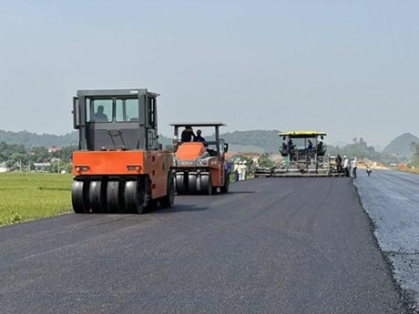 Mayor inversión pública asignada al Ministerio de Transporte en 2023 (Fuente: kinhtedothi.vn)