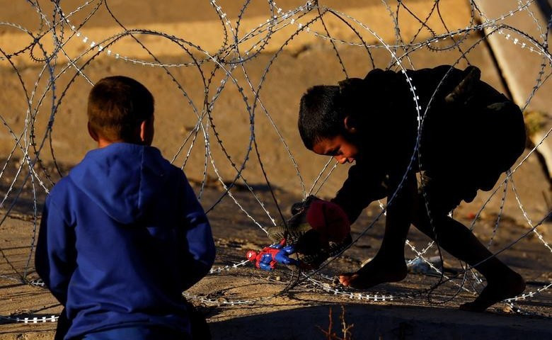 Positiva señal de asunto de emigración