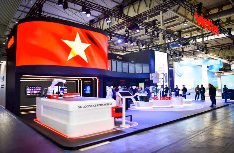 El stand de Viettel en el Congreso Mundial de Telefonía Móvil, en España. 