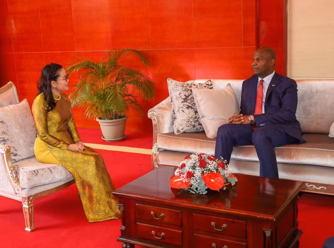 En el encuentro (Foto: VNA)