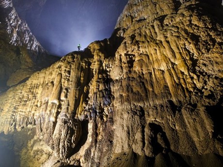 Una vista dentro Son Doong. (Fotografía: VNA)