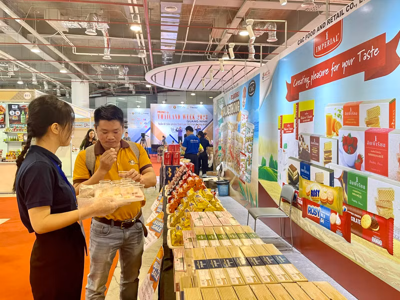 Inauguran en Quang Ninh la Semana de Tailandia 2023.