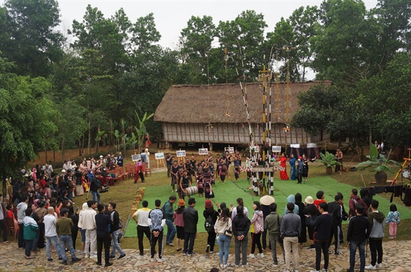 Efectuarán en Hanói festival de cultura étnica de Vietnam.