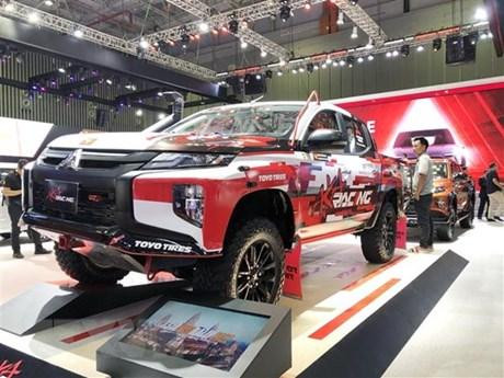La mayoría de las marcas presentan modelos de carros nuevos en la exposición. (Fotografía: VNA)