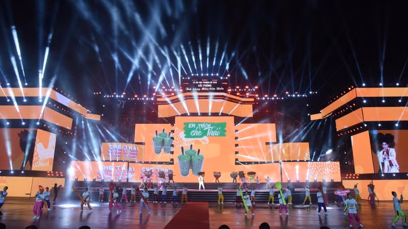 Inauguran en Hai Phong Festival de Flores de Flamboyán 2023.