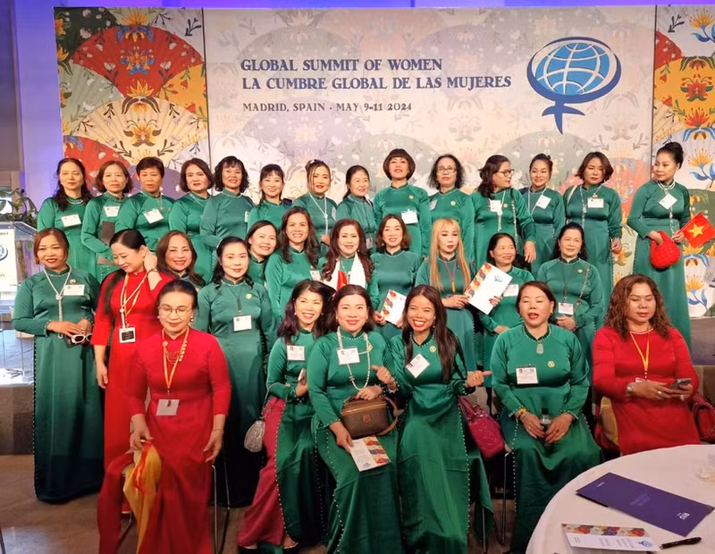 Vietnamitas de ultramar asisten por primera vez a Cumbre Mundial de Mujeres. (Fotografía: VNA)