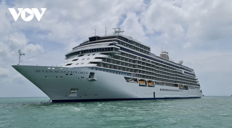 El crucero Seven Seas Explorer (Fotografía: VOV)