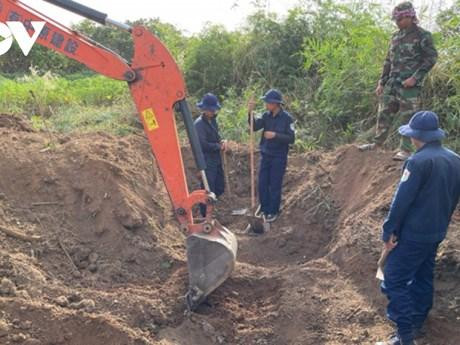 Recolectan 11 restos de mártires vietnamitas caídos en Camboya. (Fotografía: VOV)