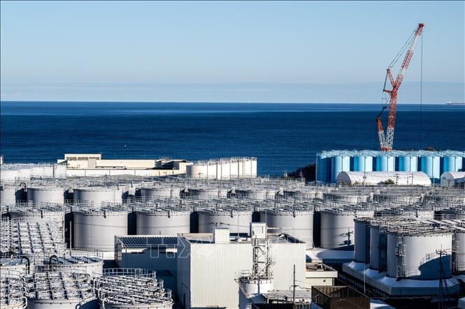 Tanques de aguas residuales contaminadas en la planta de energía nuclear Fukushima Daiichi en Japón. (Fotografía: VNA)