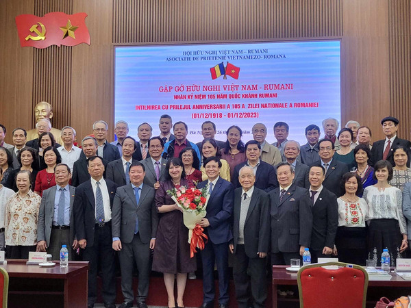Los delegados en el encuentro (Fotografía: hanoimoi.com.vn)