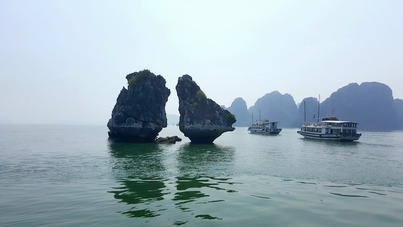 El islote Trong Mai en la bahía de Ha Long.