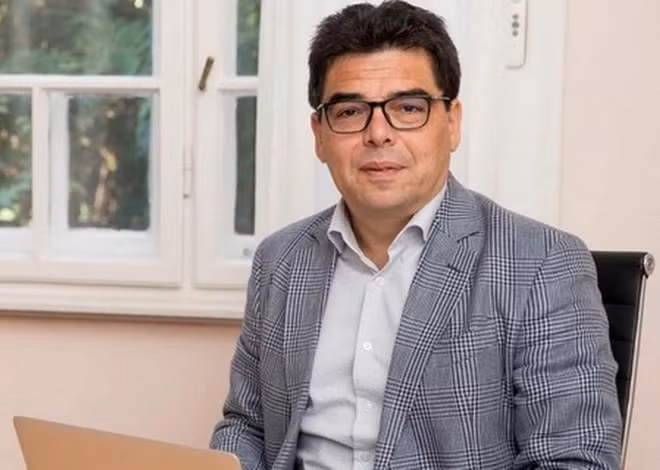 Zsigmond Barna Pál, secretario de Estado del Ministerio de Asuntos Europeos de Hungría, (Fotografía: baochinhphu.vn)