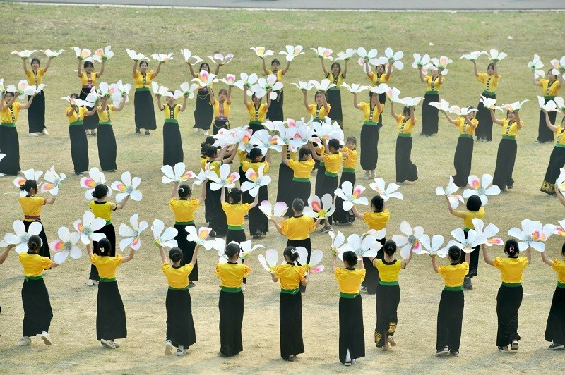 Más de 2 000 actores participan en festival de Xoe Thai.