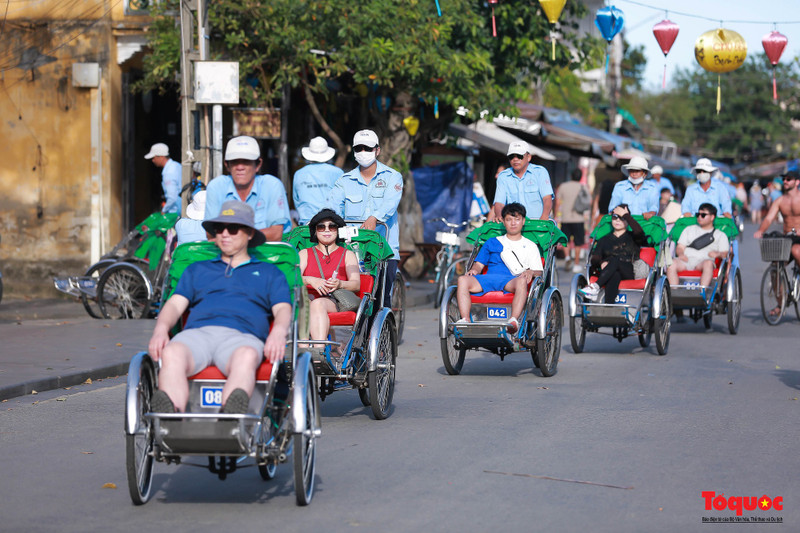 Turistas internacionales en Hoi An. (Fotografía: toquoc.vn)