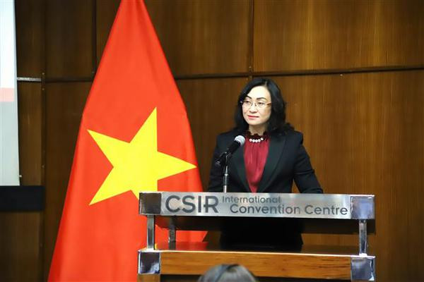 La viceministra de Industria y Comercio, Phan Thi Thang en el evento (Fotografía: VNA)