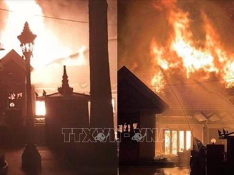 La escena del incendio en el Palacio Real de Camboya. (Fotografía: Khmer Times/VNA)