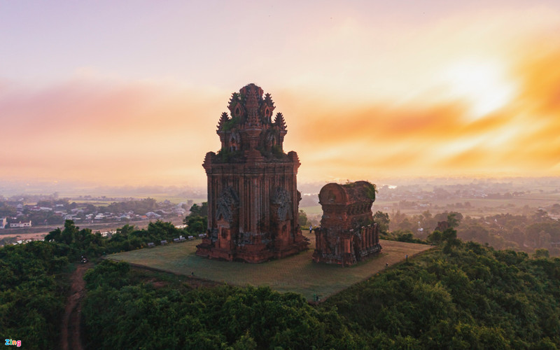 La torre Banh It.
