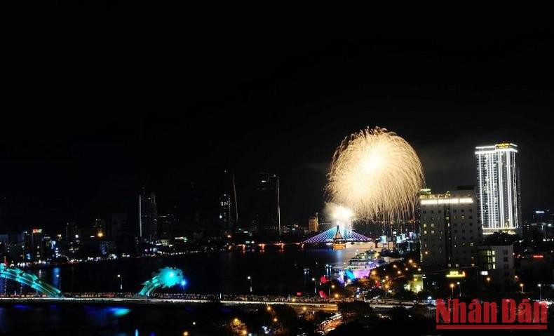 El Festival Internacional de Fuegos Artificiales tendrá lugar del 3 de junio al 8 de julio de 2023.