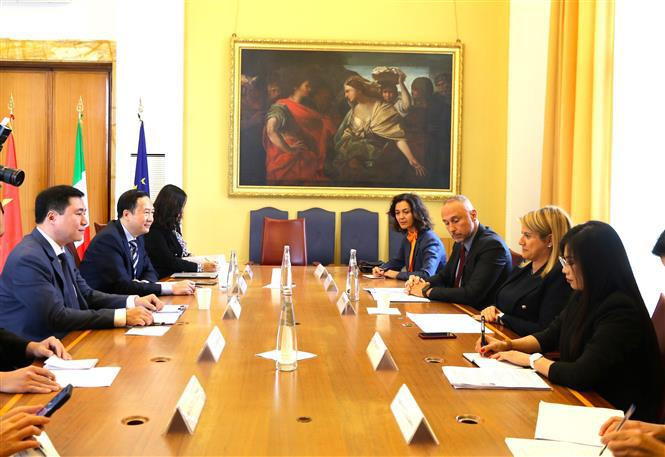 En la VIII Reunión de la Comisión Mixta de Cooperación económica Vietnam-Italia. (Fotografía: VNA)