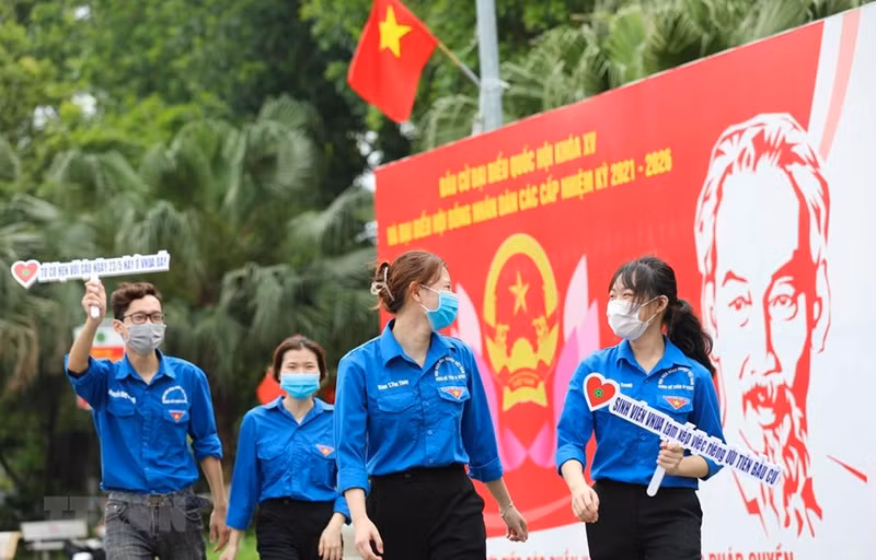 La juventud vietnamita mantiene firme confianza en el Partido.